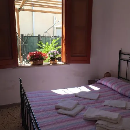 Only 50 Mt Far From The Beach B * San Vito Lo Capo
